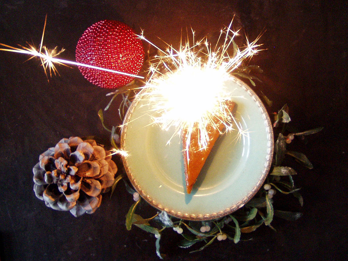 Mohnkuchen mit Sanddorn-Guss